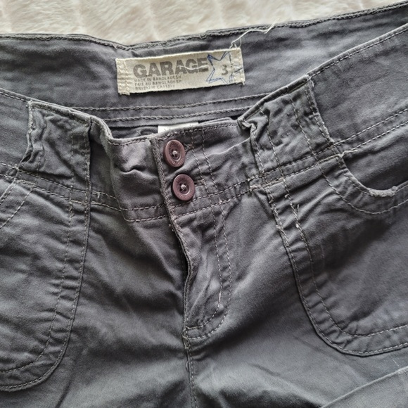 Garage | Gray | Size 3 Junior - Picture 2 of 3